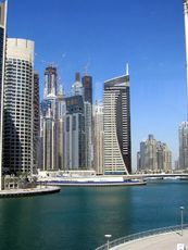 037 Dubai Marina.JPG